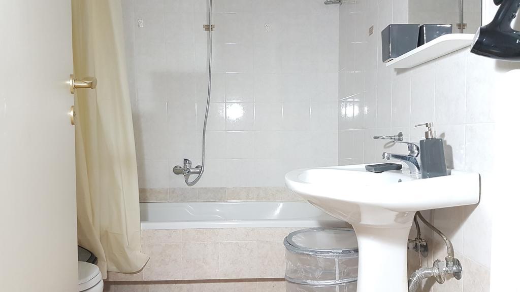 Errathens Wheat Apartment - Athens Center, 3 Bd, 1 Bath Kültér fotó
